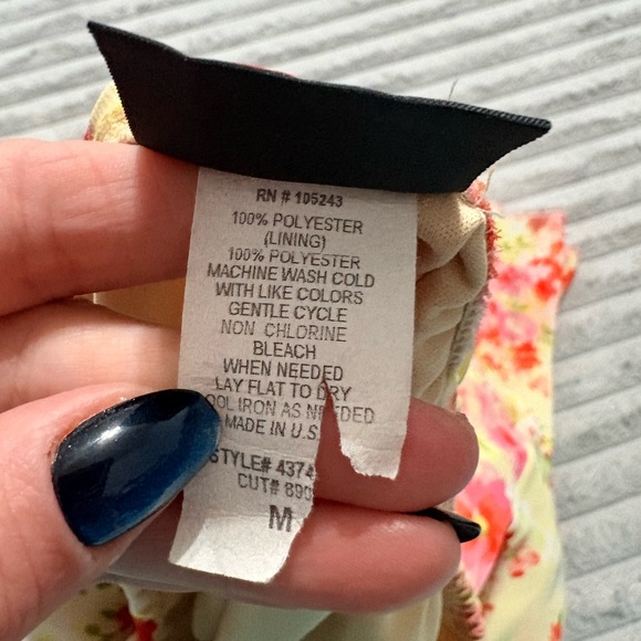 🌸 JKLA California Floral Ruffle Skirt | Women’s Size M | - Picture 4 of 4